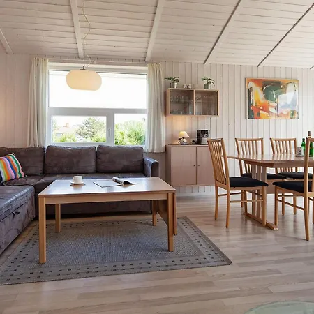 4 Star In Feriehus Grömitz