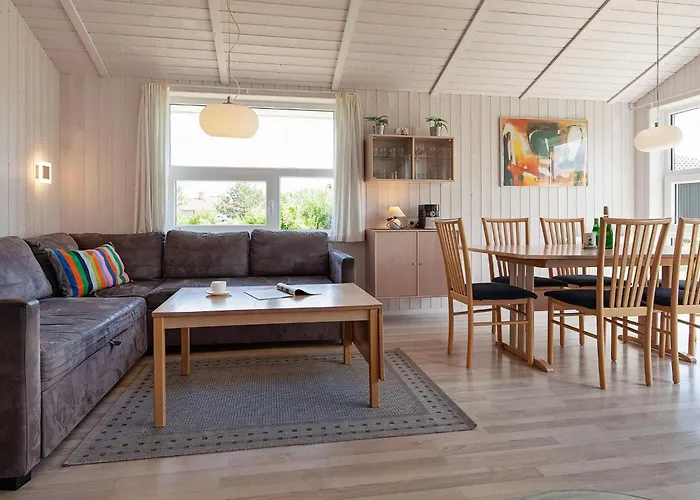6 Person In Feriehus Grömitz